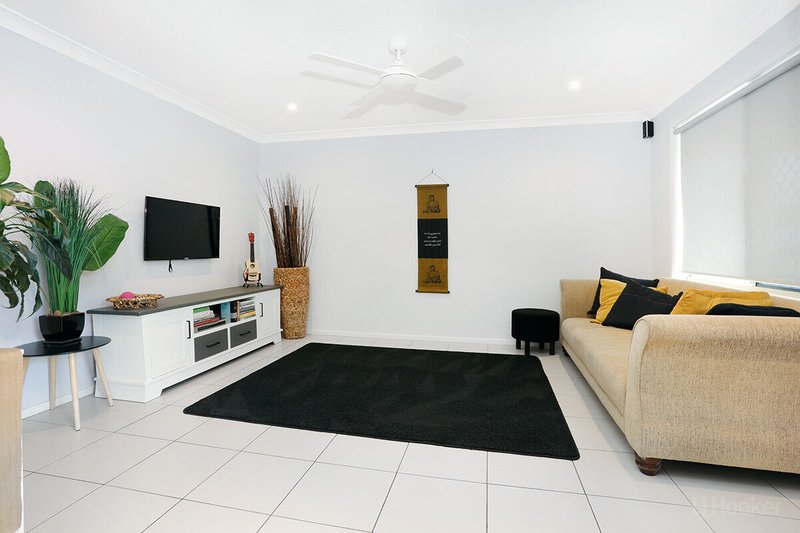 Photo - 8 Matisse Court, Coombabah QLD 4216 - Image 7