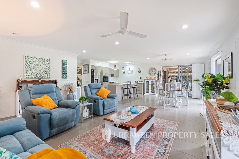 Photo - 8 Mawson Court, Urraween QLD 4655 - Image 7