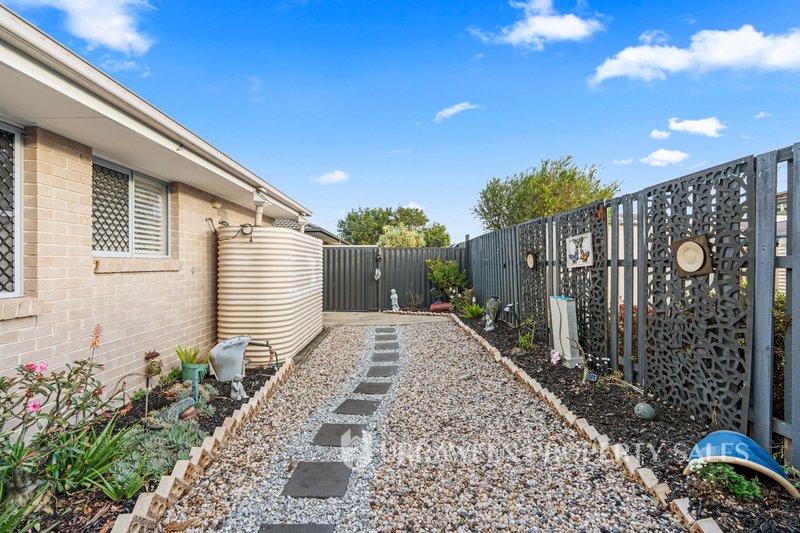Photo - 8 Mawson Court, Urraween QLD 4655 - Image 17