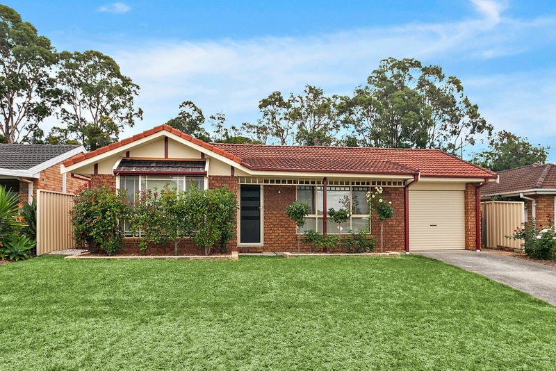 8 Mayfield Circuit, Albion Park NSW 2527