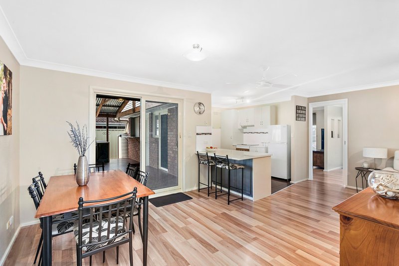 Photo - 8 Mayfield Circuit, Albion Park NSW 2527 - Image 4