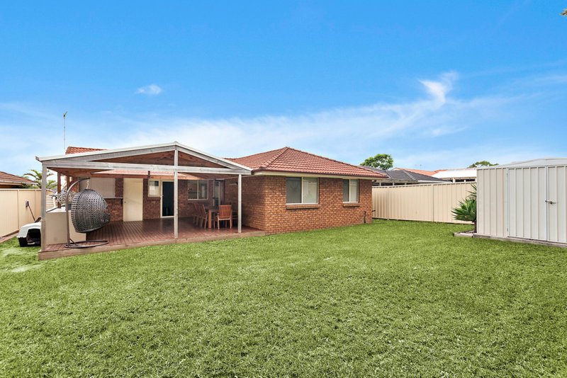 Photo - 8 Mayfield Circuit, Albion Park NSW 2527 - Image 11