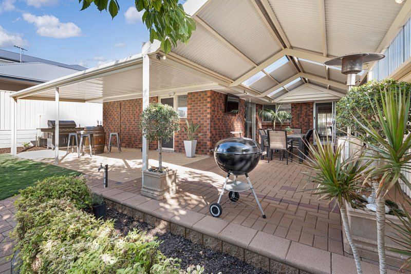 Photo - 8 Mayfield Street, Modbury Heights SA 5092 - Image 20