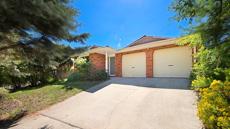 Photo - 8 Maynard Street, Ngunnawal ACT 2913 - Image 2