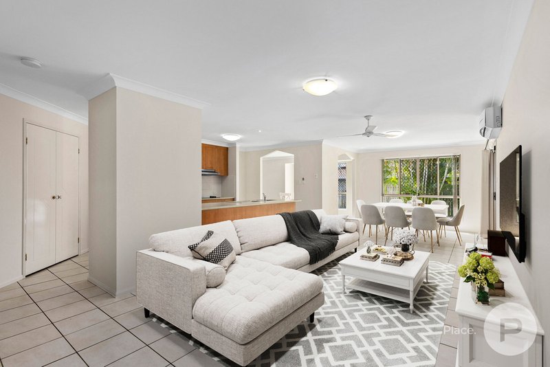 Photo - 8 Mcconachie Court, Albany Creek QLD 4035 - Image 2