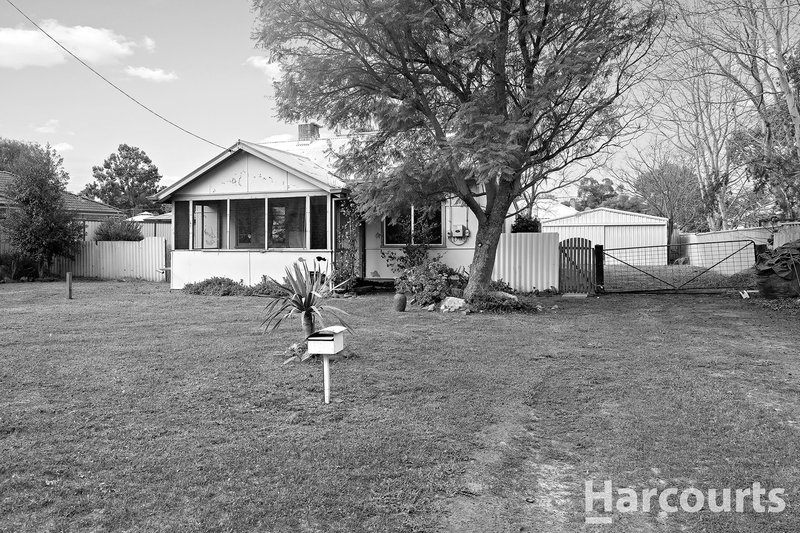 8 Mckay Street, Pinjarra WA 6208