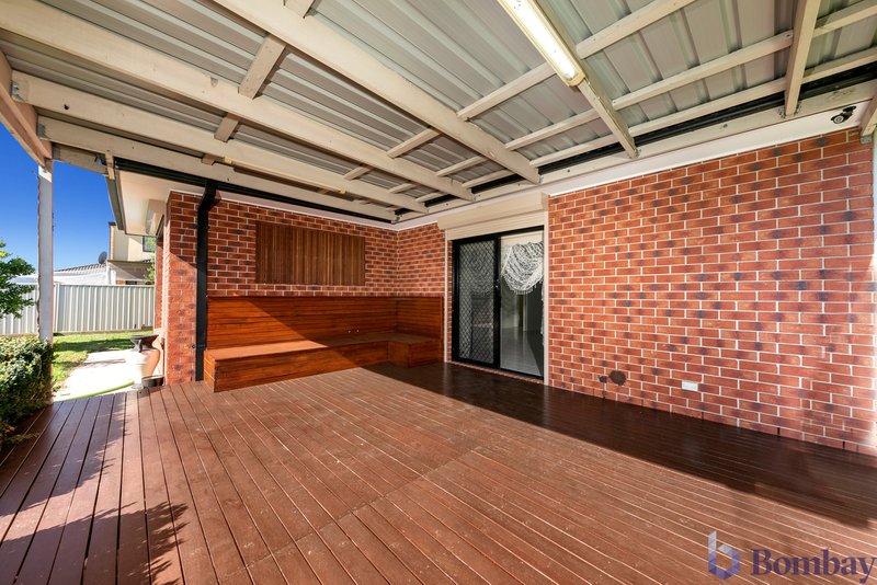 Photo - 8 Mckeown Crescent, Roxburgh Park VIC 3064 - Image 16