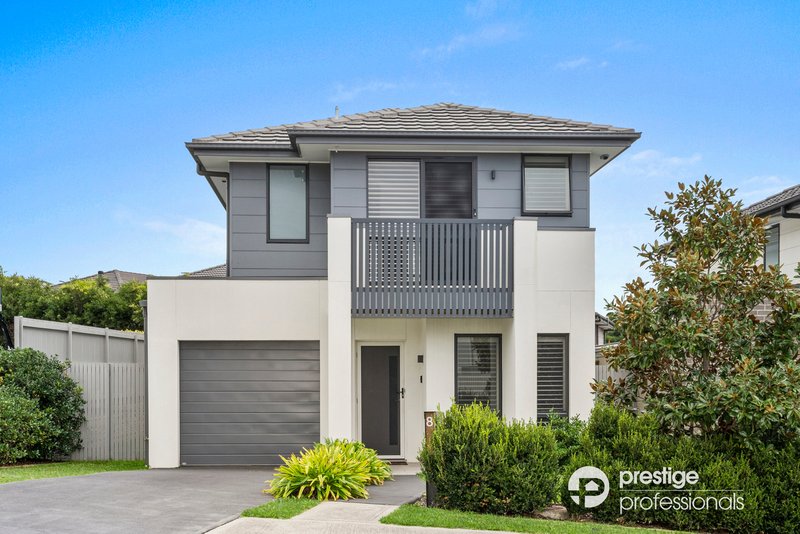 Photo - 8 Mclachlan Place, Moorebank NSW 2170 - Image 1