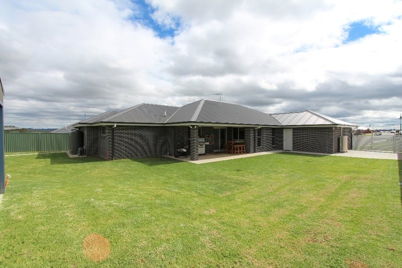 Photo - 8 Mclean Street, Windradyne NSW 2795 - Image 24