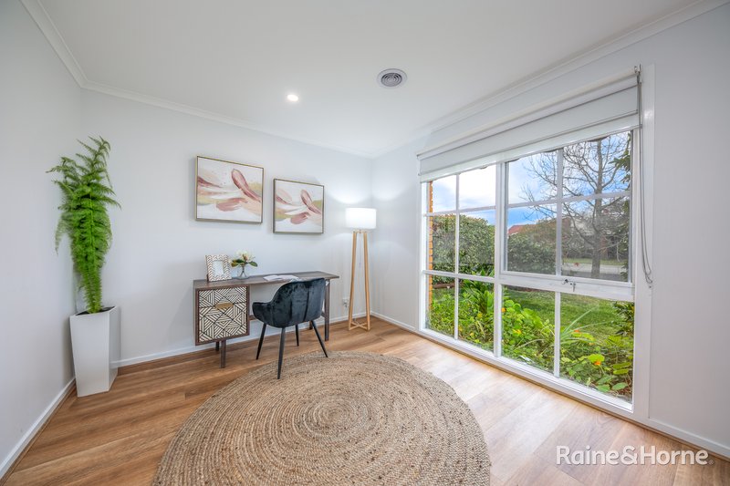 Photo - 8 Mcmahon Court, Sunbury VIC 3429 - Image 5