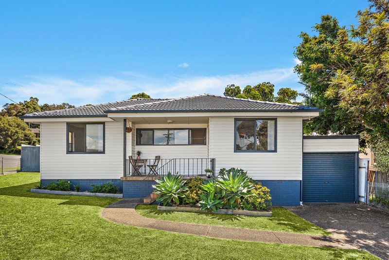 8 Mealing Avenue, Mount Warrigal NSW 2528