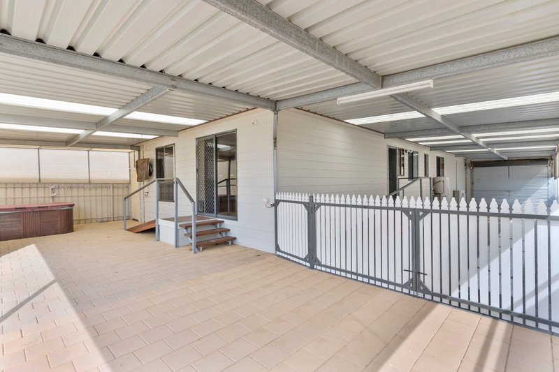 Photo - 8 Meander Way, North Beach SA 5556 - Image 22