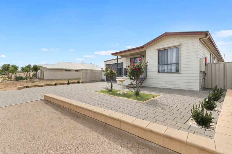 Photo - 8 Meander Way, North Beach SA 5556 - Image 25