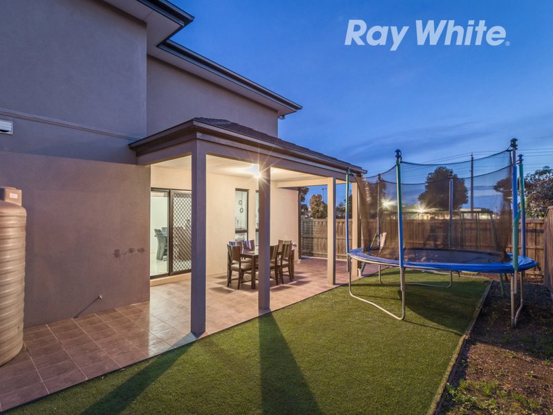 Photo - 8 Mecklenburg Close, Epping VIC 3076 - Image 13