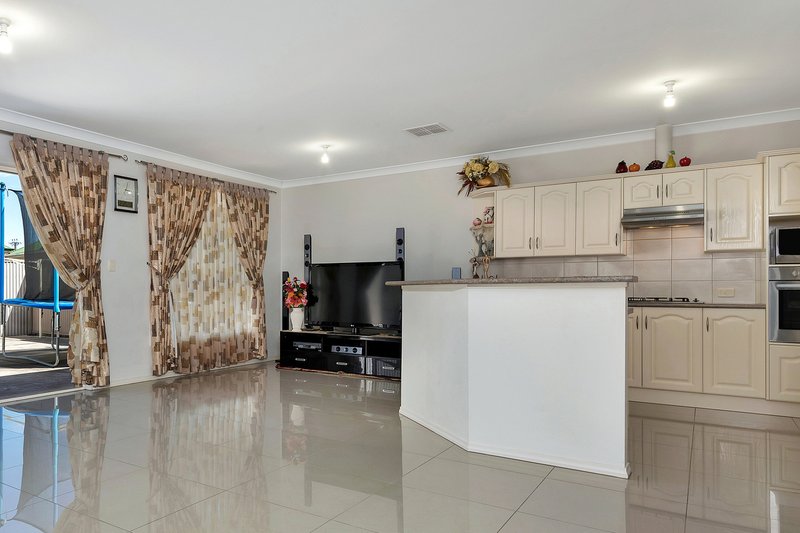 Photo - 8 Medika Boulevard, Mansfield Park SA 5012 - Image 3