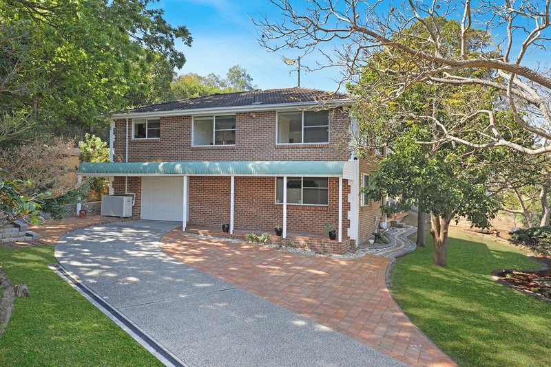 8 Medway Drive, Mount Keira NSW 2500