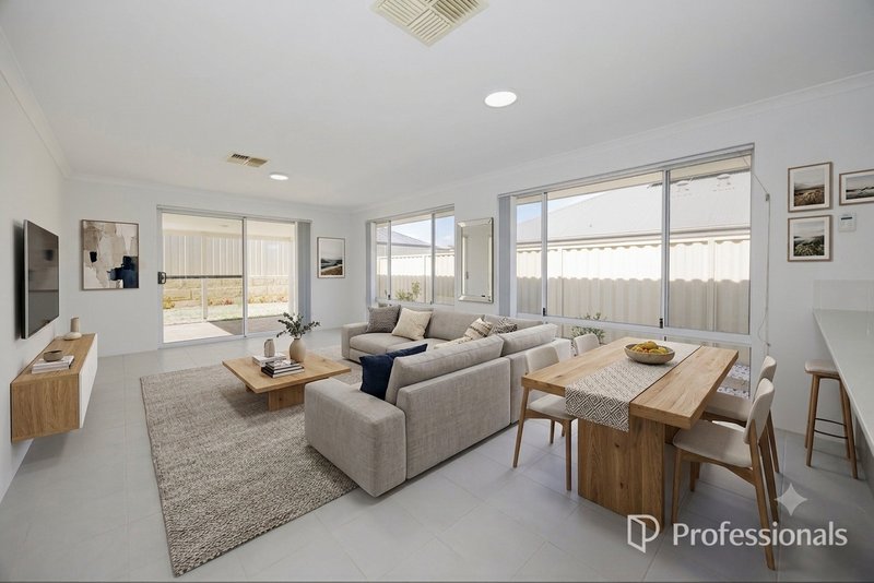 Photo - 8 Melksham Way, Butler WA 6036 - Image 9