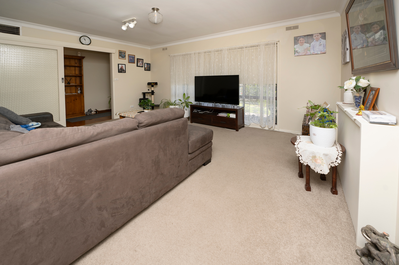 3-bedroom house at 8 Mellor Grove, Swan Hill, VIC 3585, Swan Hill, Victoria