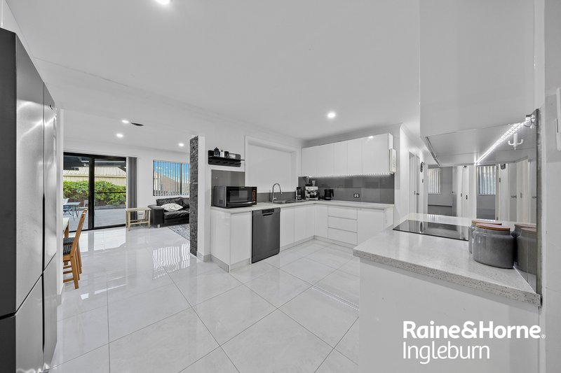Photo - 8 Methil Place, St Andrews NSW 2566 - Image 3
