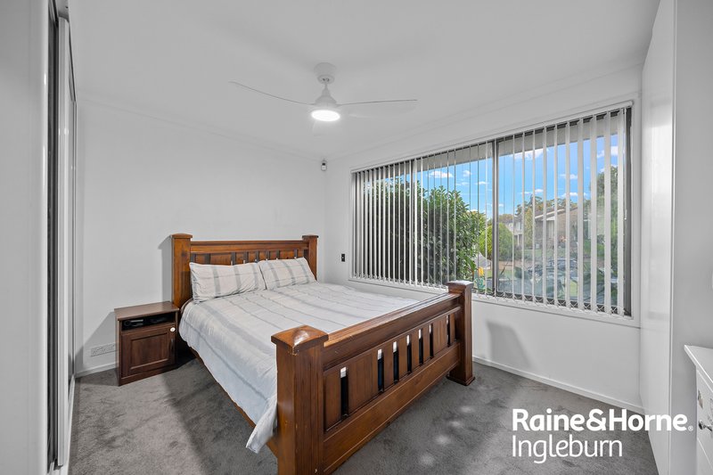 Photo - 8 Methil Place, St Andrews NSW 2566 - Image 4
