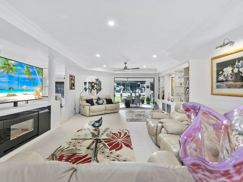 Photo - 8 Midden Place, Pelican Waters QLD 4551 - Image 12