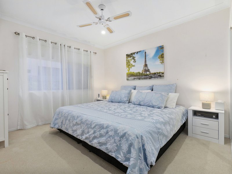 Photo - 8 Midden Place, Pelican Waters QLD 4551 - Image 24