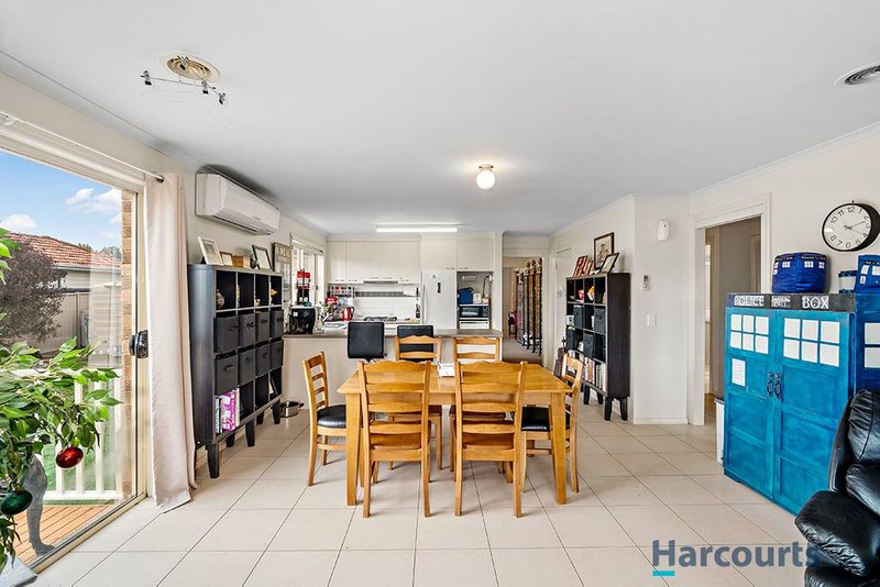 Photo - 8 Middlin Street, Brown Hill VIC 3350 - Image 6