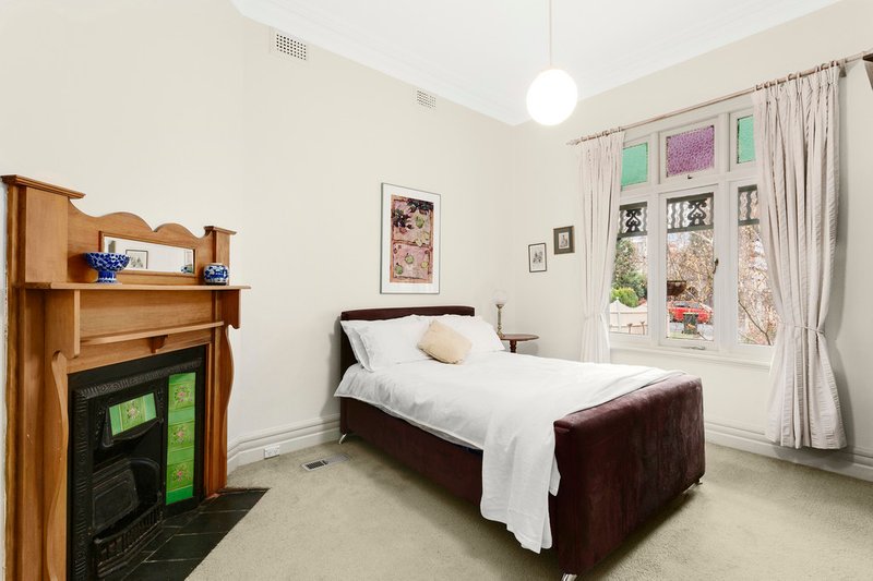 Photo - 8 Mile End Road, Carnegie VIC 3163 - Image 11