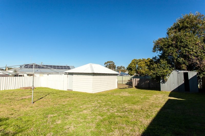 Photo - 8 Miller Street, Cessnock NSW 2325 - Image 14