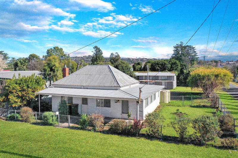 8 Milner Parade, Quirindi NSW 2343