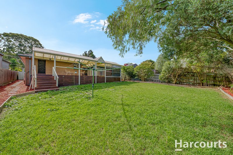 Photo - 8 Minchinbury Drive, Vermont South VIC 3133 - Image 2