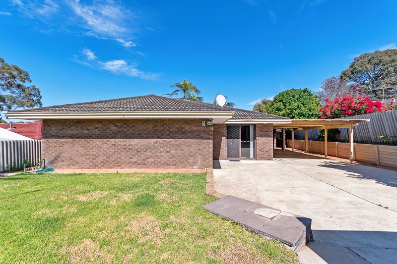 Photo - 8 Minda Place, Wanneroo WA 6065 - Image 32