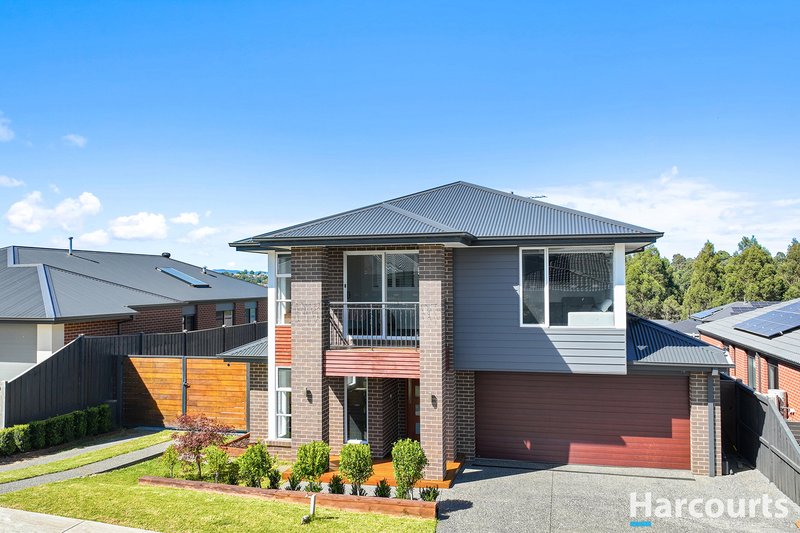 8 Minster Avenue, Warragul VIC 3820