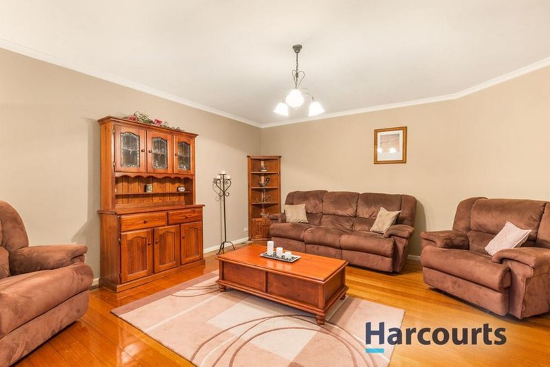 Photo - 8 Mint Street, Wantirna VIC 3152 - Image 5