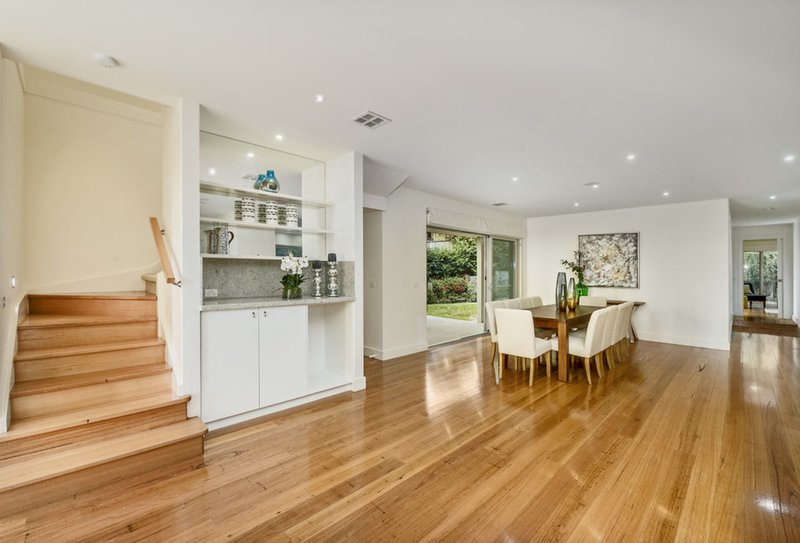 Photo - 8 Mintaro Court, Templestowe VIC 3106 - Image 4