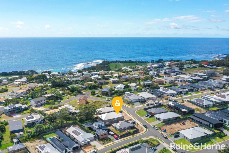 Photo - 8 Mirida Drive, Dolphin Point NSW 2539 - Image 22