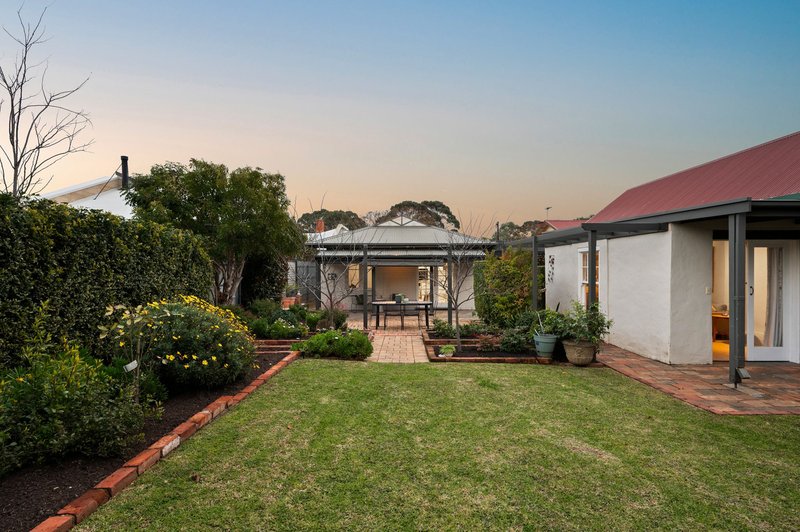 Photo - 8 Mitcham Avenue, Lower Mitcham SA 5062 - Image 20