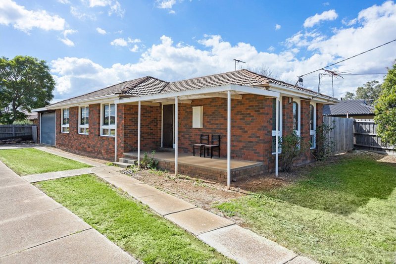 Photo - 8 Mitchell Road, Melton South VIC 3338 - Image 2