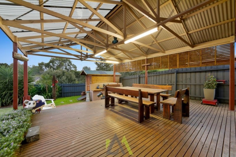 Photo - 8 Moate Street, Langwarrin VIC 3910 - Image 11