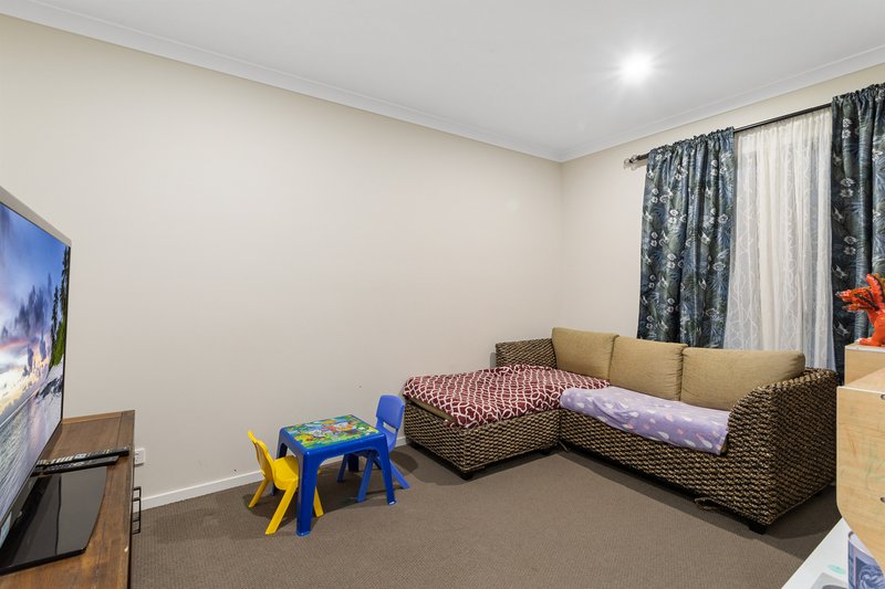 Photo - 8 Mofflin Parade, Mango Hill QLD 4509 - Image 2