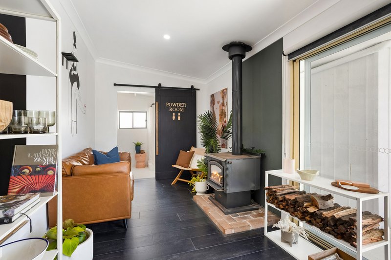 Photo - 8 Moles Street, Albion Park NSW 2527 - Image 8