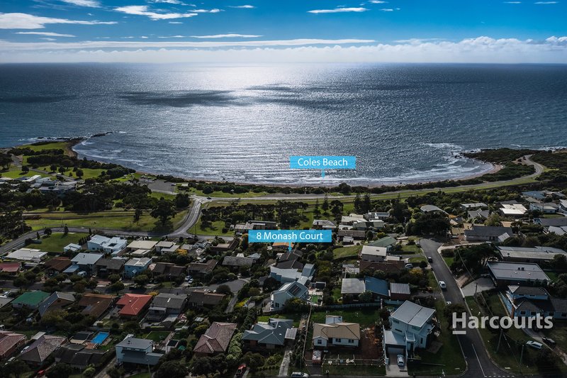 Photo - 8 Monash Court, Devonport TAS 7310 - Image 2