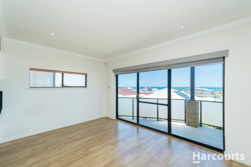 Photo - 8 Moonlighter Way, Yanchep WA 6035 - Image 8