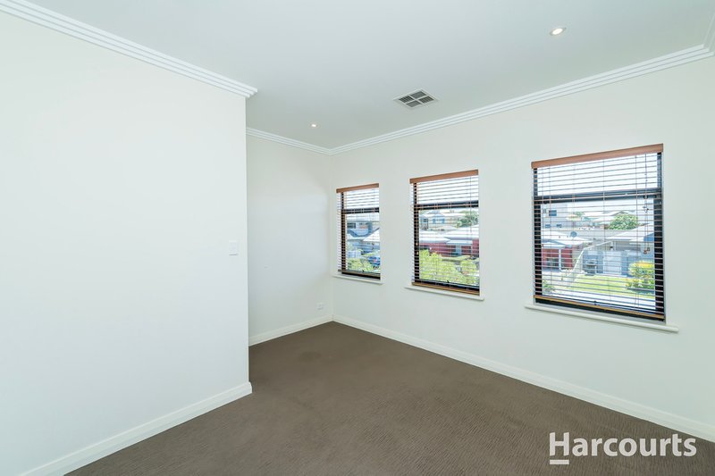 Photo - 8 Moonlighter Way, Yanchep WA 6035 - Image 18