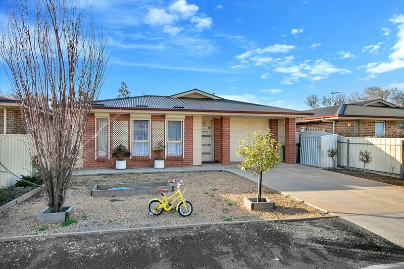 8 Moorhouse Lane, Riverton SA 5412