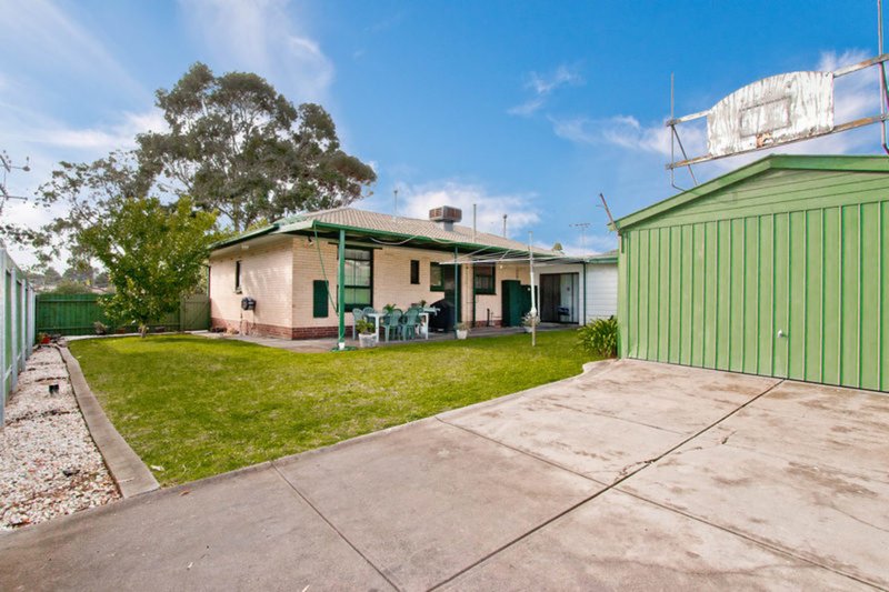 Photo - 8 Morawa Avenue, Gilles Plains SA 5086 - Image 13