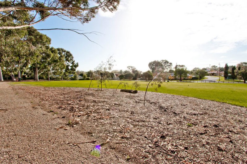 Photo - 8 Morawa Avenue, Gilles Plains SA 5086 - Image 15