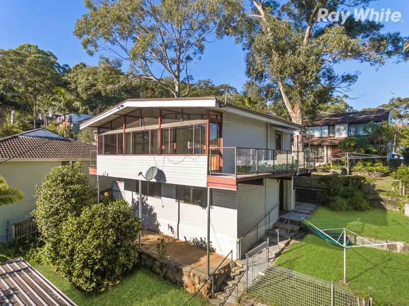 8 Moray Pde , Saratoga NSW 2251