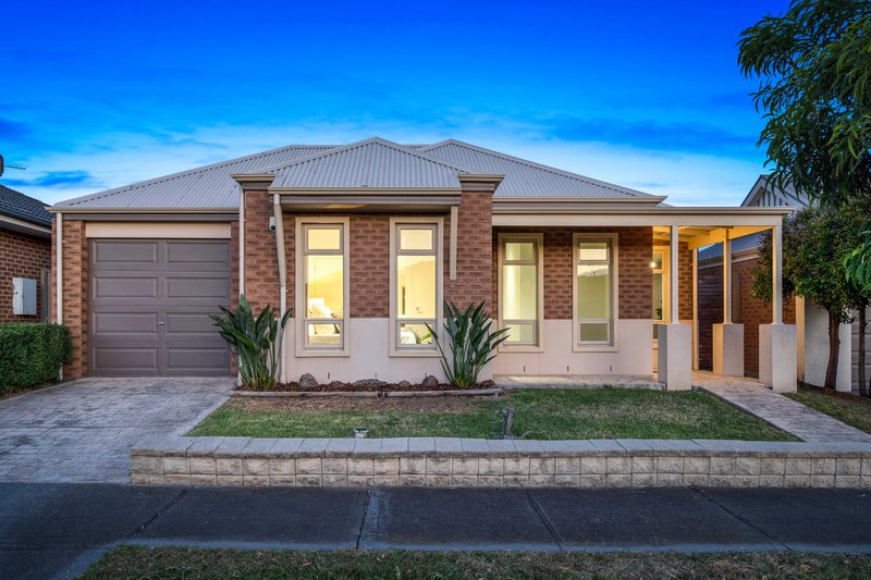 8 Moray Street, Craigieburn VIC 3064