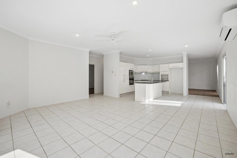Photo - 8 Morea Court, Varsity Lakes QLD 4227 - Image 22